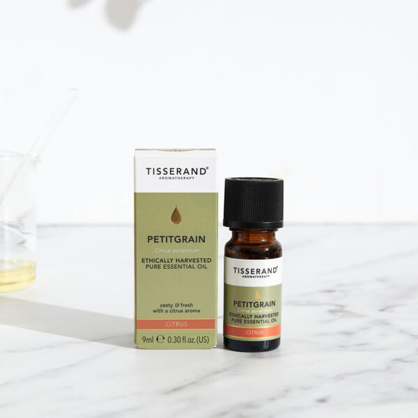 ÓLEO ESSENCIAL DE PETITGRAIN (FLOR DE LARANJA) 9ML TISSERAND (PETITGRAIN)